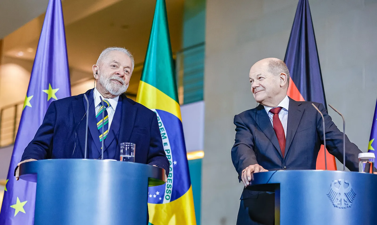 Lula and Olaf Scholz at a press conference at the Federal Chancellery, in Berlin, on December 4, 2023.