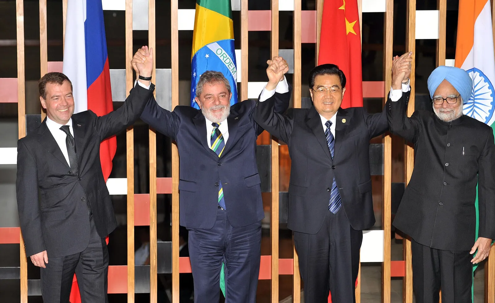 Dmitry Medvedev, Lula, Hu Jintao, and Manmohan Singh in the official photo of the 2nd BRIC Summit, in Brasília, on April 15, 2010.