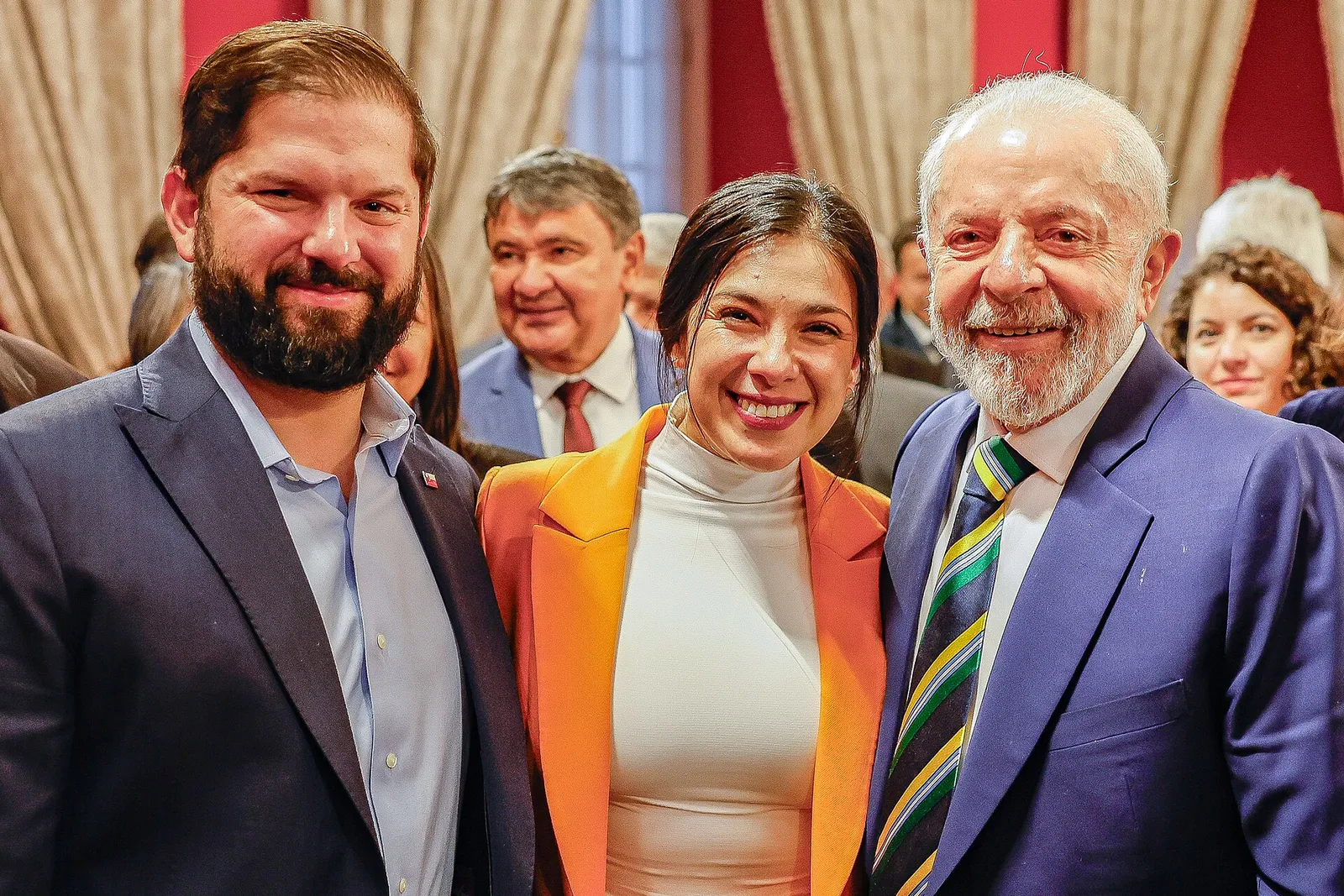 Gabriel Boric, Deputy Karol Cariola Oliva, and Lula at the official lunch at La Moneda Palace, in Santiago, on August 5, 2024.