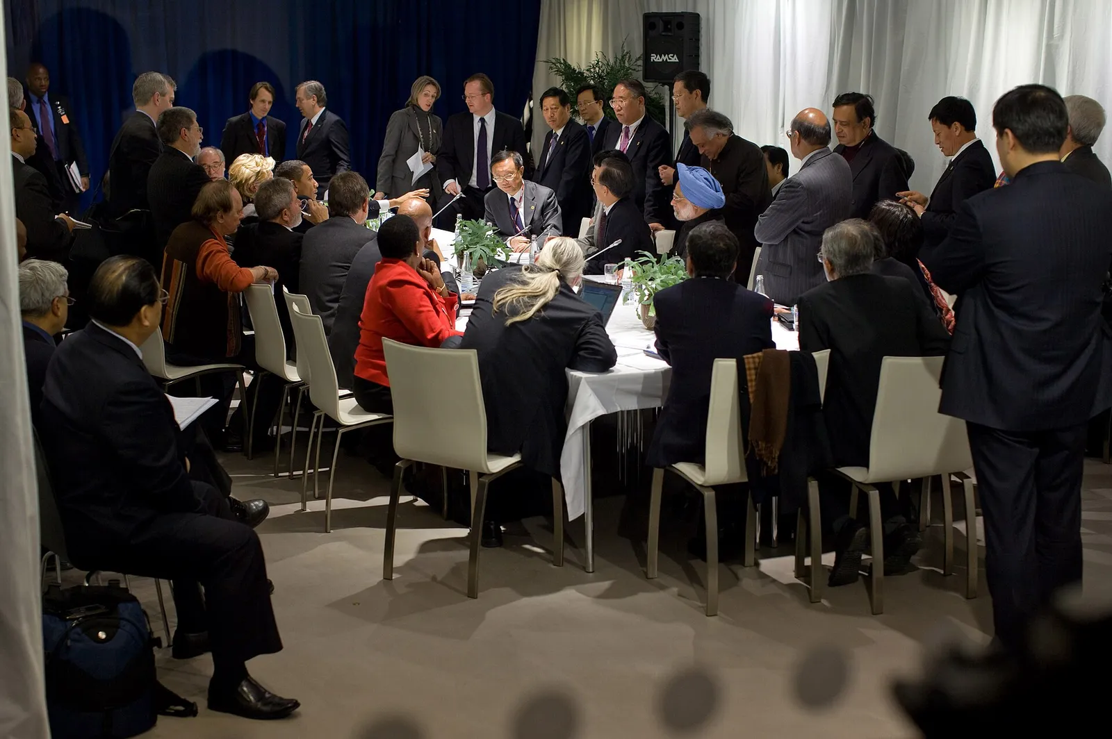 Meeting of Barack Obama with Wen Jiabao, Lula, Manmohan Singh, and Jacob Zuma during the UN Climate Conference in Copenhagen, on December 18, 2009.