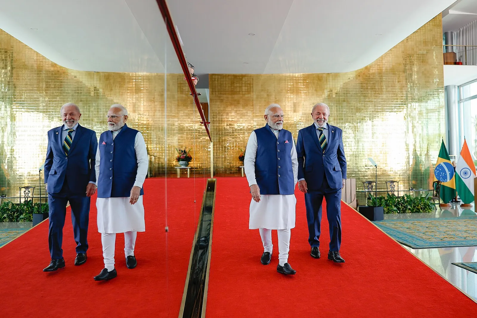 Lula and Narendra Modi at the signing ceremony of agreements at the Alvorada Palace, in Brasília, on July 8, 2025.