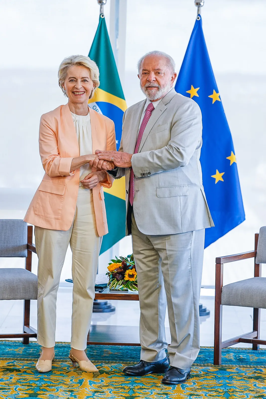 Ursula von der Leyen and Lula in a meeting followed by a press statement, at the Planalto Palace, on June 12, 2023.
