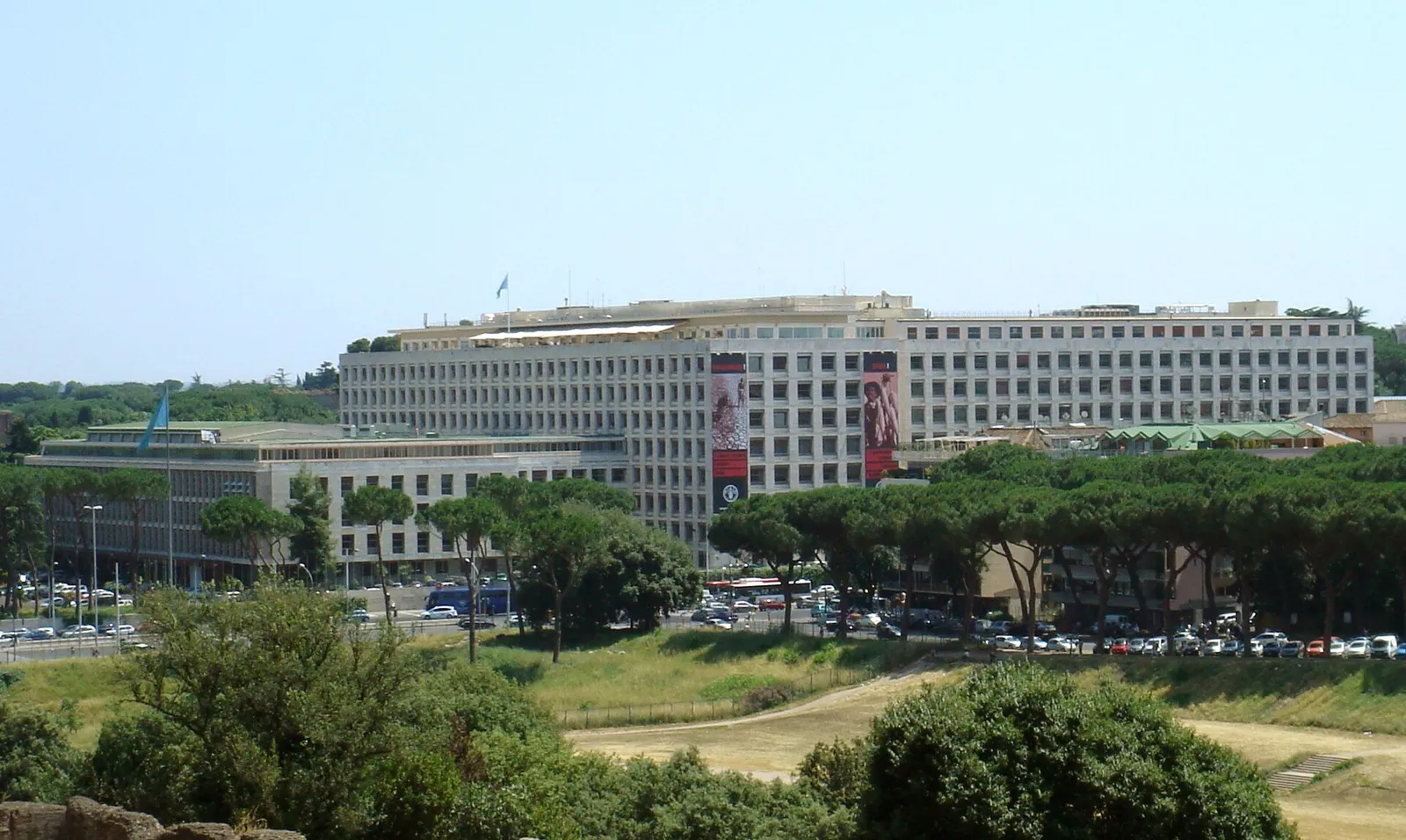 FAO headquarters in Rome, on Via delle Terme di Caracalla (illustrative image of the institution; it does not show the recognition).